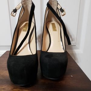 Jessica Simson Heels 👠